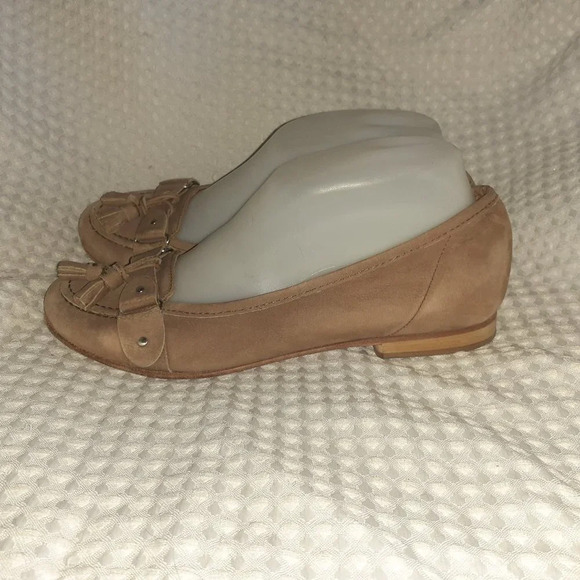 NAVYBOOT-Italy-Taupe Suede Tasseled Loafers-Sz 38-Excellent - Picture 2 of 7